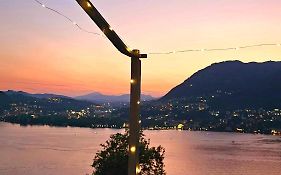 Le Luci Sul Lago Di Como